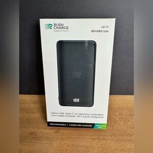 NIB Rush Charge 10000mAh RB100 Cellular Power Bank Emergency Power Charger Black